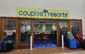 No Problem, Mon! A Couples Resorts Adventure 2 CouplesResortLounge